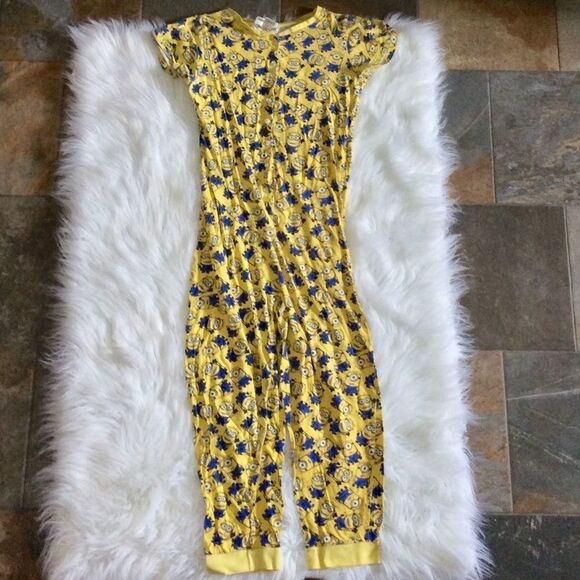 Despicable Me- Minions Onesie - Picture 3 of 14